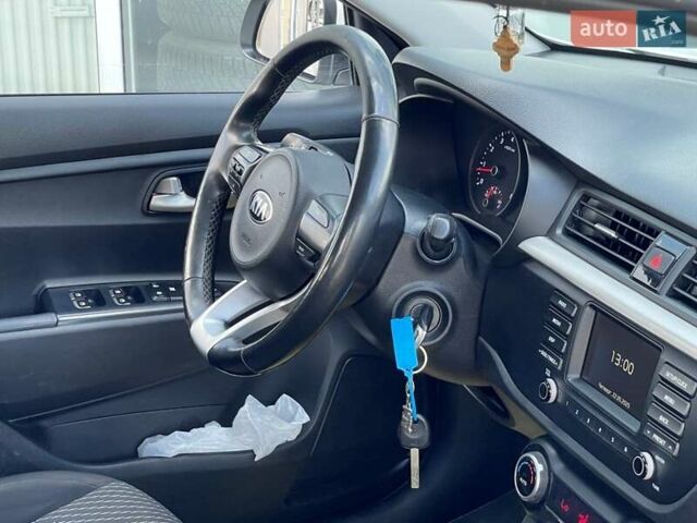 Білий Кіа Rio X-Line, об'ємом двигуна 1.6 л та пробігом 99 тис. км за 12600 $, фото 49 на Automoto.ua