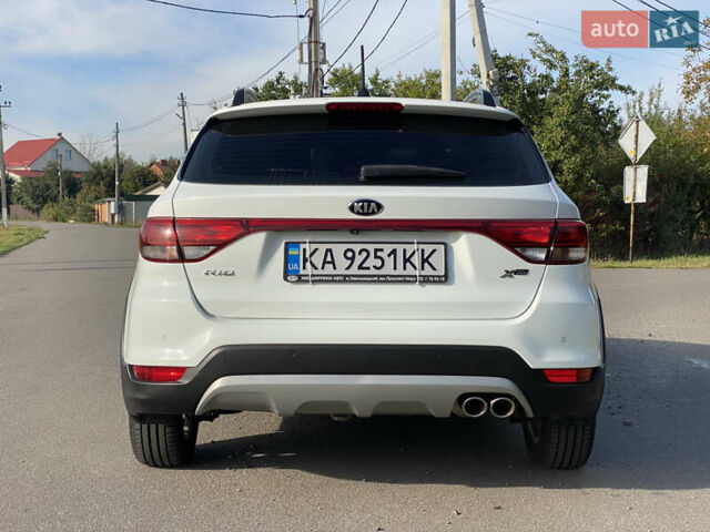 Білий Кіа Rio X-Line, об'ємом двигуна 1.6 л та пробігом 80 тис. км за 17200 $, фото 6 на Automoto.ua