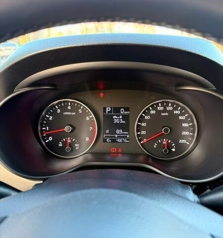 Білий Кіа Rio X-Line, об'ємом двигуна 1.6 л та пробігом 46 тис. км за 15600 $, фото 11 на Automoto.ua