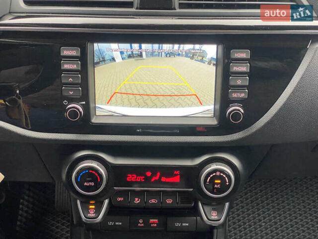 Білий Кіа Rio X-Line, об'ємом двигуна 1.6 л та пробігом 82 тис. км за 16999 $, фото 14 на Automoto.ua