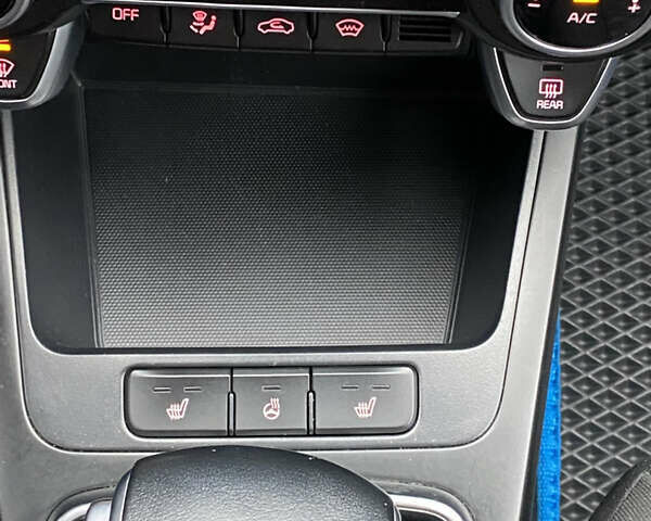 Білий Кіа Rio X-Line, об'ємом двигуна 1.6 л та пробігом 82 тис. км за 16999 $, фото 12 на Automoto.ua