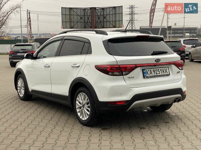 Білий Кіа Rio X-Line, об'ємом двигуна 1.6 л та пробігом 82 тис. км за 16999 $, фото 6 на Automoto.ua