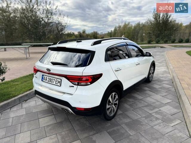 Белый Киа Rio X-Line, объемом двигателя 1.59 л и пробегом 36 тыс. км за 16500 $, фото 2 на Automoto.ua