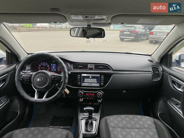 Білий Кіа Rio X-Line, об'ємом двигуна 1.6 л та пробігом 82 тис. км за 16999 $, фото 9 на Automoto.ua