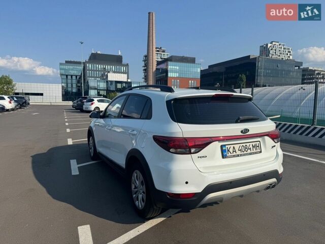 Белый Киа Rio X-Line, объемом двигателя 1.6 л и пробегом 202 тыс. км за 12000 $, фото 6 на Automoto.ua