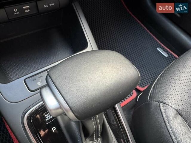 Белый Киа Rio X-Line, объемом двигателя 1.59 л и пробегом 35 тыс. км за 16500 $, фото 56 на Automoto.ua