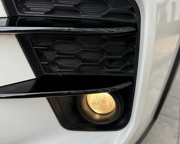 Белый Киа Rio X-Line, объемом двигателя 1.6 л и пробегом 6 тыс. км за 19900 $, фото 63 на Automoto.ua