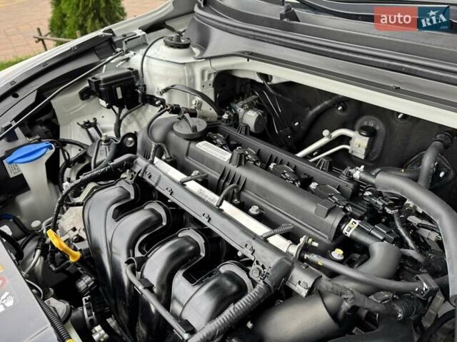 Белый Киа Rio X-Line, объемом двигателя 1.6 л и пробегом 6 тыс. км за 19900 $, фото 60 на Automoto.ua