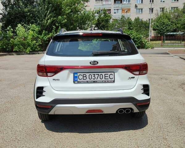 Белый Киа Rio X-Line, объемом двигателя 1.37 л и пробегом 39 тыс. км за 15500 $, фото 6 на Automoto.ua