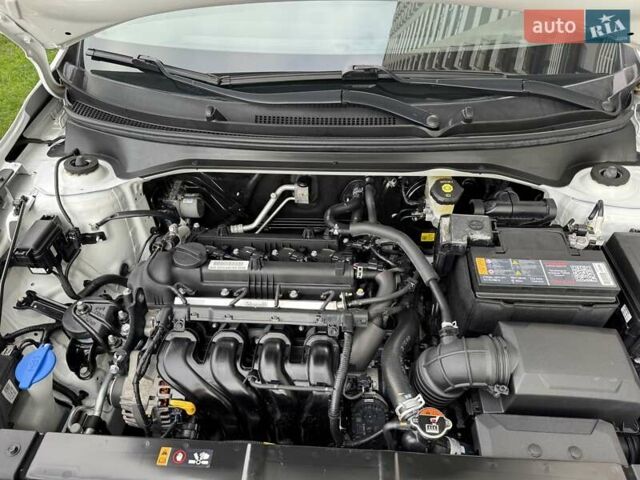 Белый Киа Rio X-Line, объемом двигателя 1.6 л и пробегом 6 тыс. км за 19900 $, фото 61 на Automoto.ua