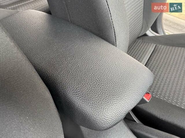 Белый Киа Rio X-Line, объемом двигателя 1.6 л и пробегом 6 тыс. км за 19900 $, фото 41 на Automoto.ua