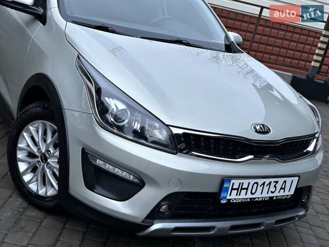 Бежевый Киа Rio X-Line, объемом двигателя 1.6 л и пробегом 39 тыс. км за 16800 $, фото 22 на Automoto.ua