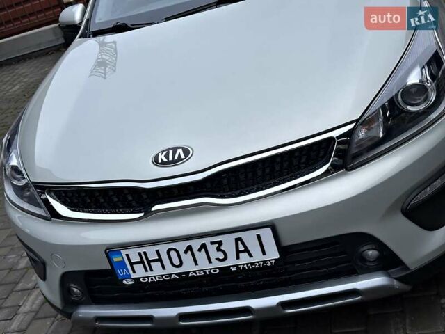 Бежевый Киа Rio X-Line, объемом двигателя 1.6 л и пробегом 39 тыс. км за 16800 $, фото 7 на Automoto.ua