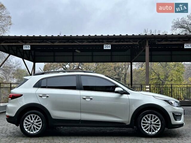 Бежевый Киа Rio X-Line, объемом двигателя 1.6 л и пробегом 39 тыс. км за 16800 $, фото 16 на Automoto.ua