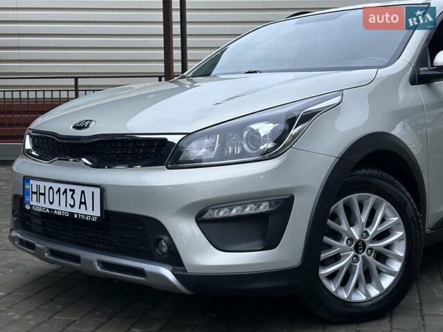 Бежевый Киа Rio X-Line, объемом двигателя 1.6 л и пробегом 39 тыс. км за 16800 $, фото 13 на Automoto.ua