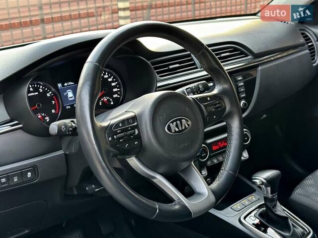 Бежевый Киа Rio X-Line, объемом двигателя 1.6 л и пробегом 39 тыс. км за 16800 $, фото 58 на Automoto.ua