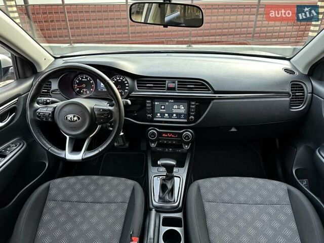 Бежевый Киа Rio X-Line, объемом двигателя 1.6 л и пробегом 39 тыс. км за 16800 $, фото 40 на Automoto.ua