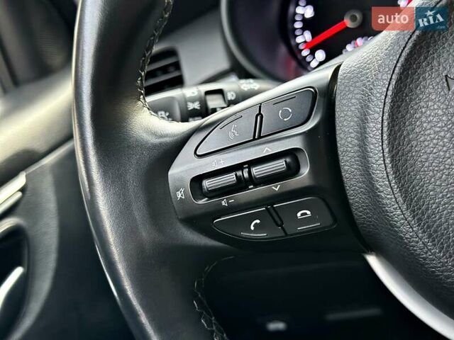 Бежевый Киа Rio X-Line, объемом двигателя 1.6 л и пробегом 39 тыс. км за 16800 $, фото 42 на Automoto.ua