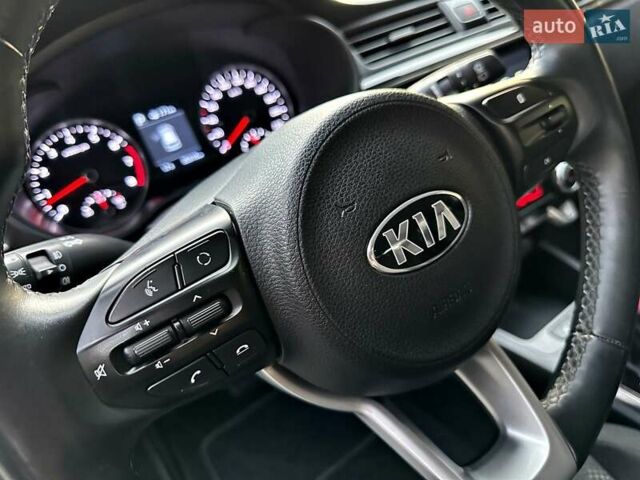 Бежевый Киа Rio X-Line, объемом двигателя 1.6 л и пробегом 39 тыс. км за 16800 $, фото 59 на Automoto.ua