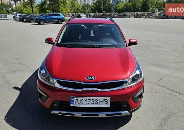 Красный Киа Rio X-Line, объемом двигателя 1.6 л и пробегом 91 тыс. км за 16100 $, фото 8 на Automoto.ua