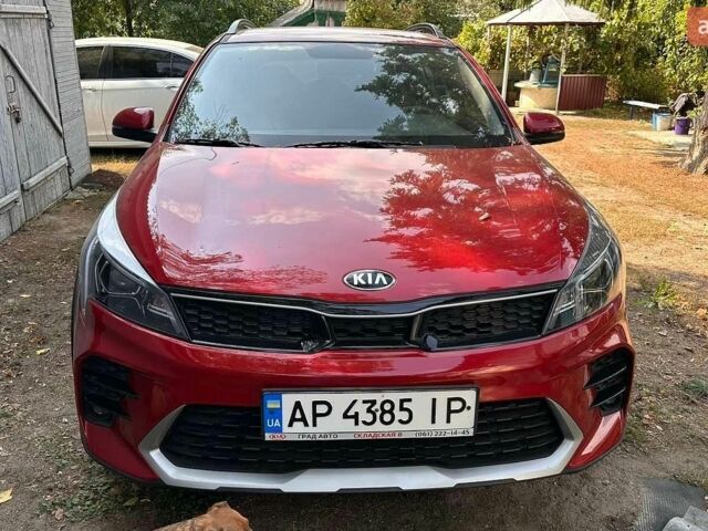 Красный Киа Rio X-Line, объемом двигателя 1.6 л и пробегом 6 тыс. км за 19000 $, фото 1 на Automoto.ua