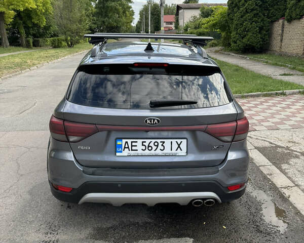 Сірий Кіа Rio X-Line, об'ємом двигуна 1.6 л та пробігом 47 тис. км за 15600 $, фото 1 на Automoto.ua