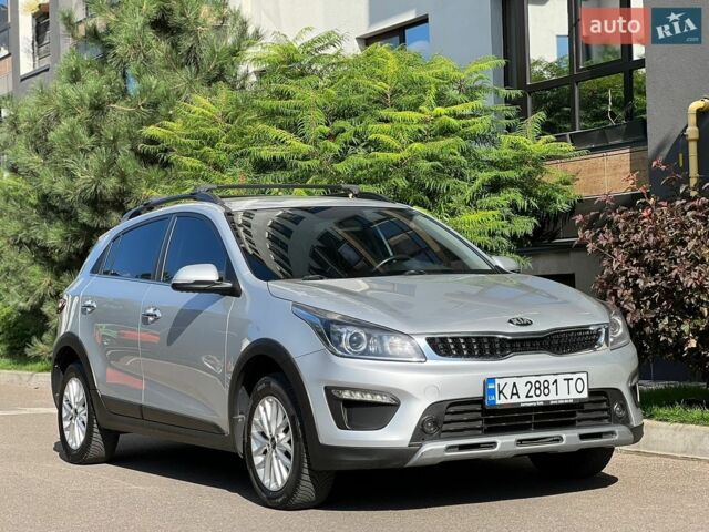 Серый Киа Rio X-Line, объемом двигателя 1.6 л и пробегом 218 тыс. км за 12900 $, фото 2 на Automoto.ua
