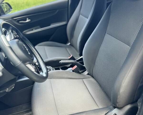 Серый Киа Rio X-Line, объемом двигателя 1.6 л и пробегом 46 тыс. км за 11400 $, фото 8 на Automoto.ua