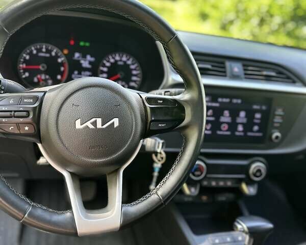 Серый Киа Rio X-Line, объемом двигателя 1.6 л и пробегом 46 тыс. км за 11400 $, фото 7 на Automoto.ua