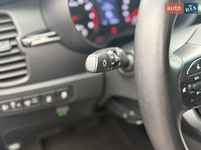 Синий Киа Rio X-Line, объемом двигателя 1.6 л и пробегом 107 тыс. км за 14900 $, фото 18 на Automoto.ua