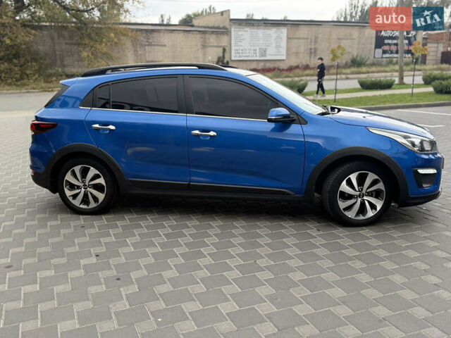 Синий Киа Rio X-Line, объемом двигателя 1.6 л и пробегом 107 тыс. км за 14900 $, фото 8 на Automoto.ua