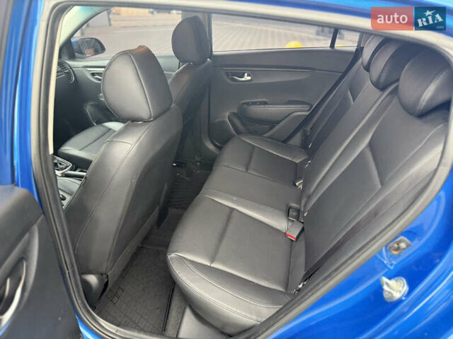 Синий Киа Rio X-Line, объемом двигателя 1.6 л и пробегом 107 тыс. км за 14900 $, фото 23 на Automoto.ua