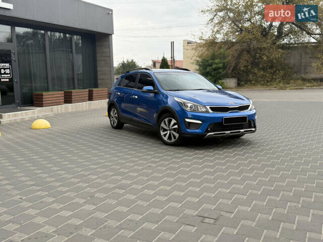 Синий Киа Rio X-Line, объемом двигателя 1.6 л и пробегом 107 тыс. км за 14900 $, фото 11 на Automoto.ua