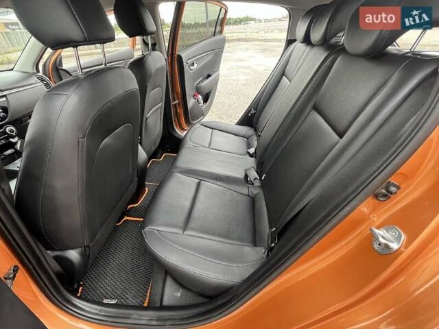Оранжевый Киа Rio X-Line, объемом двигателя 1.6 л и пробегом 31 тыс. км за 18200 $, фото 40 на Automoto.ua