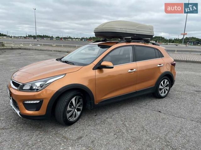 Оранжевый Киа Rio X-Line, объемом двигателя 1.6 л и пробегом 31 тыс. км за 18200 $, фото 2 на Automoto.ua