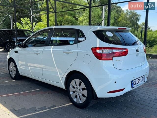 Белый Киа Рио, объемом двигателя 1.6 л и пробегом 138 тыс. км за 9500 $, фото 59 на Automoto.ua