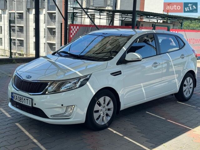 Белый Киа Рио, объемом двигателя 1.6 л и пробегом 138 тыс. км за 9500 $, фото 53 на Automoto.ua
