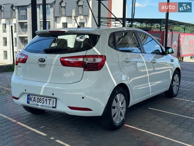 Белый Киа Рио, объемом двигателя 1.6 л и пробегом 138 тыс. км за 9500 $, фото 10 на Automoto.ua