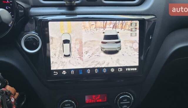 Белый Киа Рио, объемом двигателя 1.6 л и пробегом 138 тыс. км за 9400 $, фото 3 на Automoto.ua