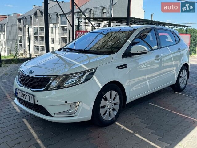 Белый Киа Рио, объемом двигателя 1.6 л и пробегом 138 тыс. км за 9500 $, фото 63 на Automoto.ua