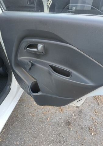 Белый Киа Рио, объемом двигателя 1.2 л и пробегом 203 тыс. км за 5600 $, фото 14 на Automoto.ua