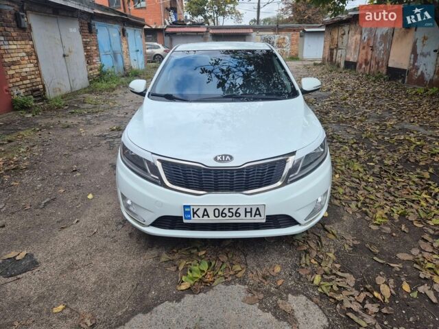 Білий Кіа Ріо, об'ємом двигуна 1.6 л та пробігом 127 тис. км за 8650 $, фото 2 на Automoto.ua