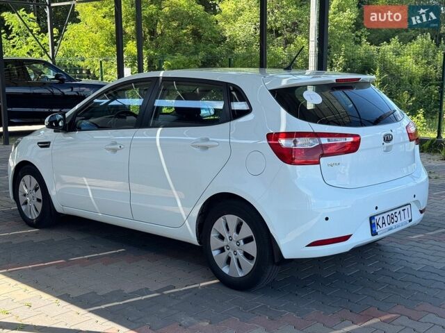 Белый Киа Рио, объемом двигателя 1.6 л и пробегом 138 тыс. км за 9500 $, фото 58 на Automoto.ua