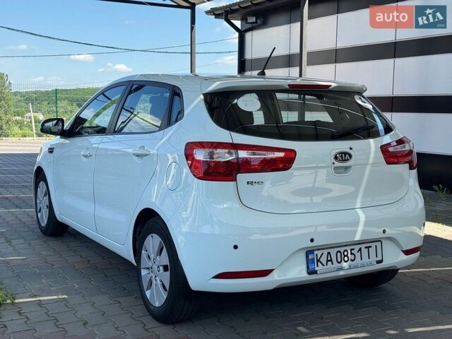Белый Киа Рио, объемом двигателя 1.6 л и пробегом 138 тыс. км за 9500 $, фото 12 на Automoto.ua