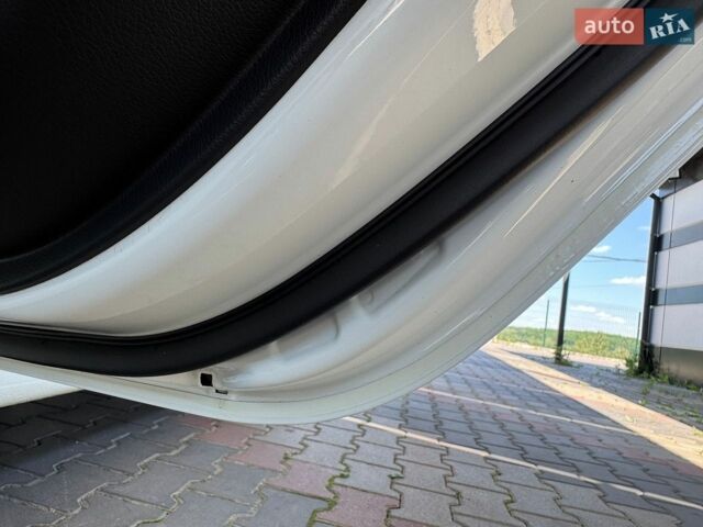 Белый Киа Рио, объемом двигателя 1.6 л и пробегом 138 тыс. км за 9500 $, фото 44 на Automoto.ua
