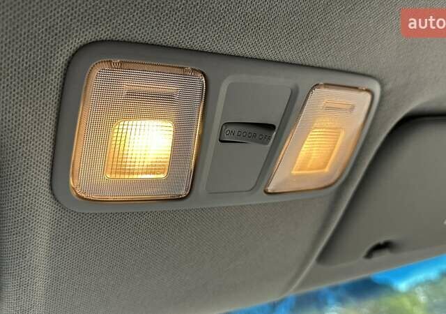 Білий Кіа Ріо, об'ємом двигуна 1.4 л та пробігом 128 тис. км за 8000 $, фото 25 на Automoto.ua