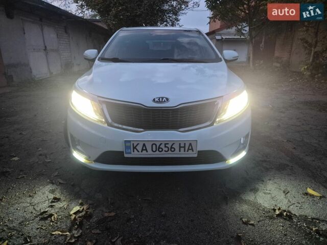 Білий Кіа Ріо, об'ємом двигуна 1.6 л та пробігом 127 тис. км за 8650 $, фото 20 на Automoto.ua