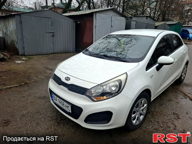 Белый Киа Рио, объемом двигателя 1.1 л и пробегом 155 тыс. км за 6200 $, фото 4 на Automoto.ua
