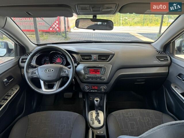 Белый Киа Рио, объемом двигателя 1.6 л и пробегом 138 тыс. км за 9500 $, фото 21 на Automoto.ua