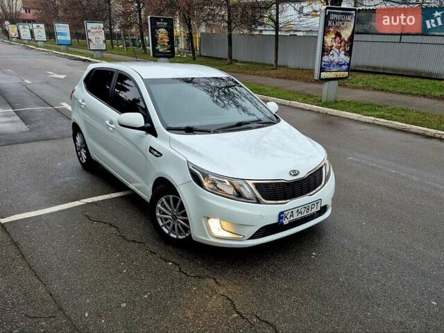 Белый Киа Рио, объемом двигателя 1.4 л и пробегом 132 тыс. км за 8999 $, фото 78 на Automoto.ua